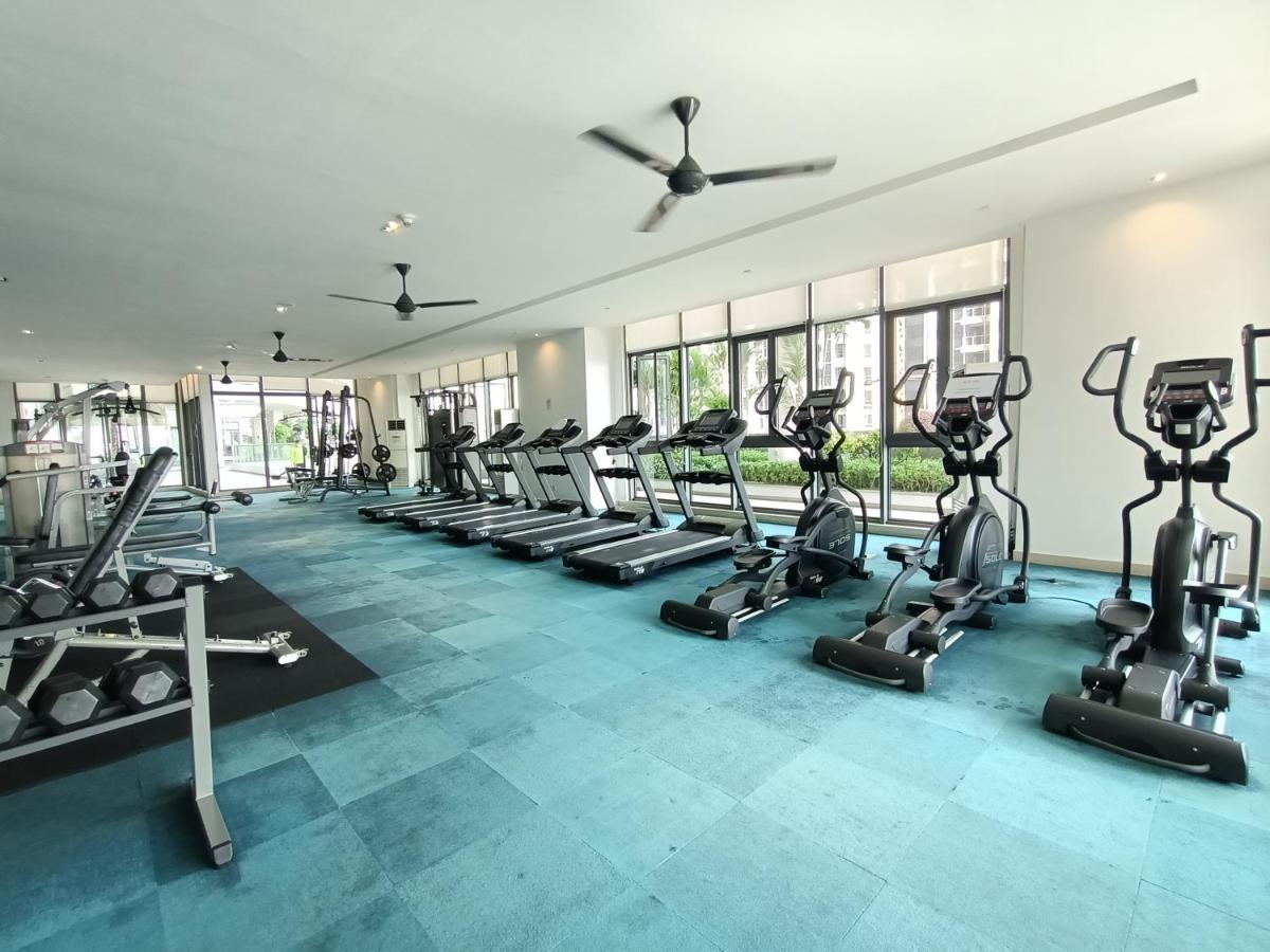 ג'והור בהרו R&F Princess Cove Premium Homestay Famaily מראה חיצוני תמונה